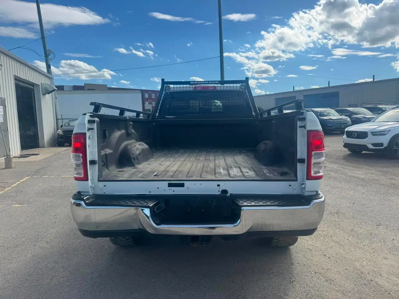 RAM 3500 снимка RAM 3500