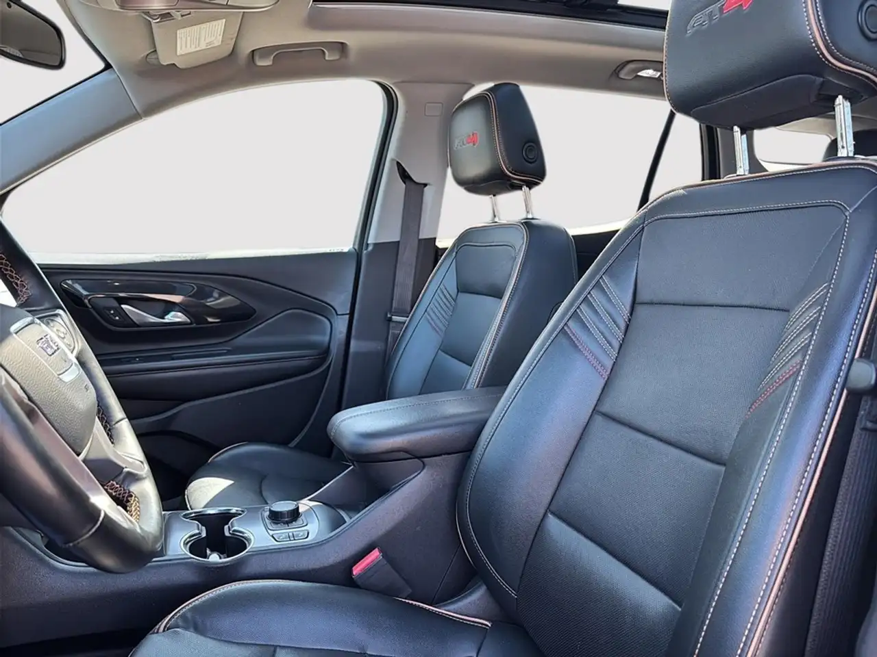 GMC Terrain снимка GMC Terrain