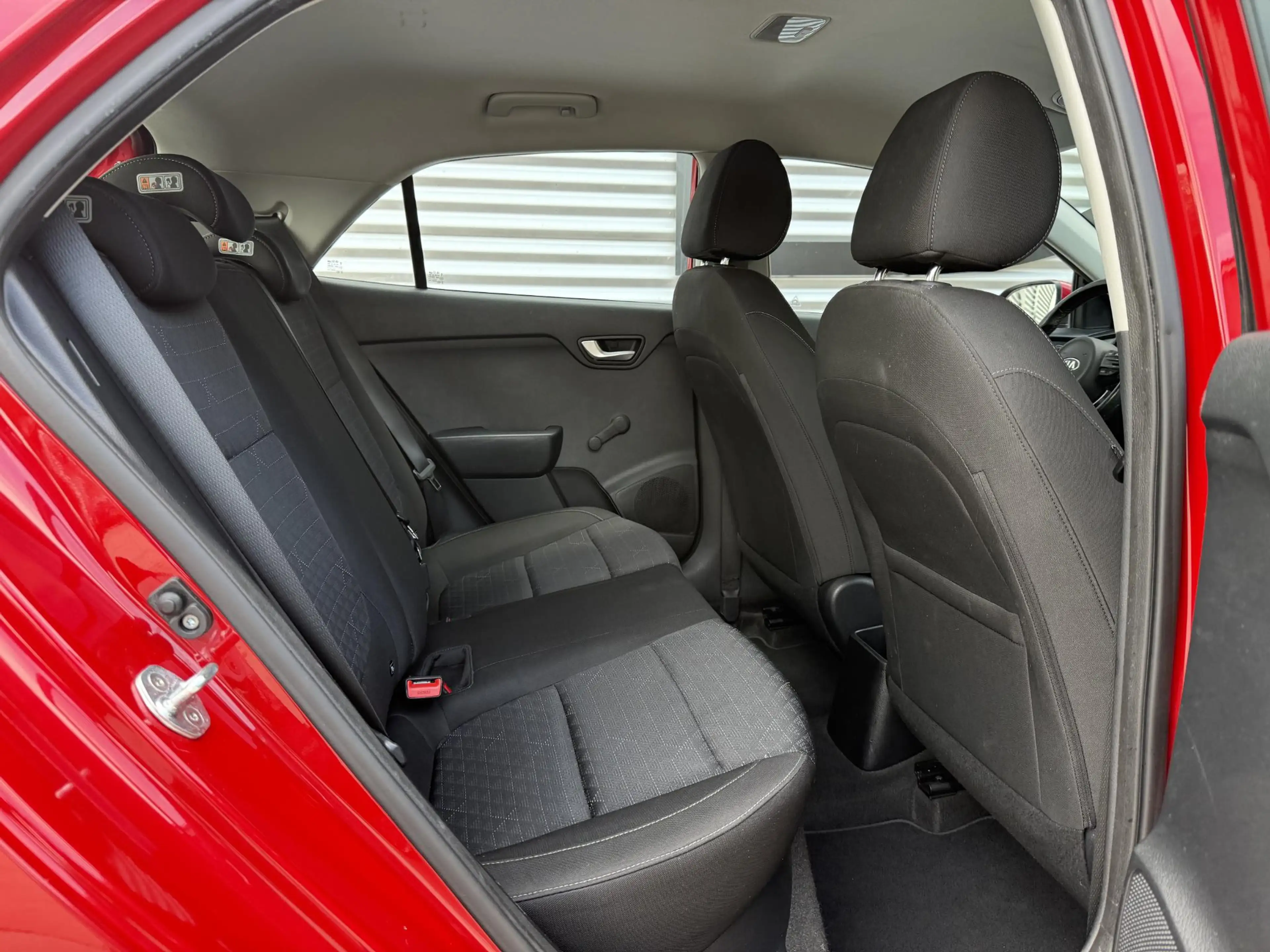 Kia Rio 1.0 TGDI ComfortPlusLine Navigator Camera|Cruise|C — photo 7
