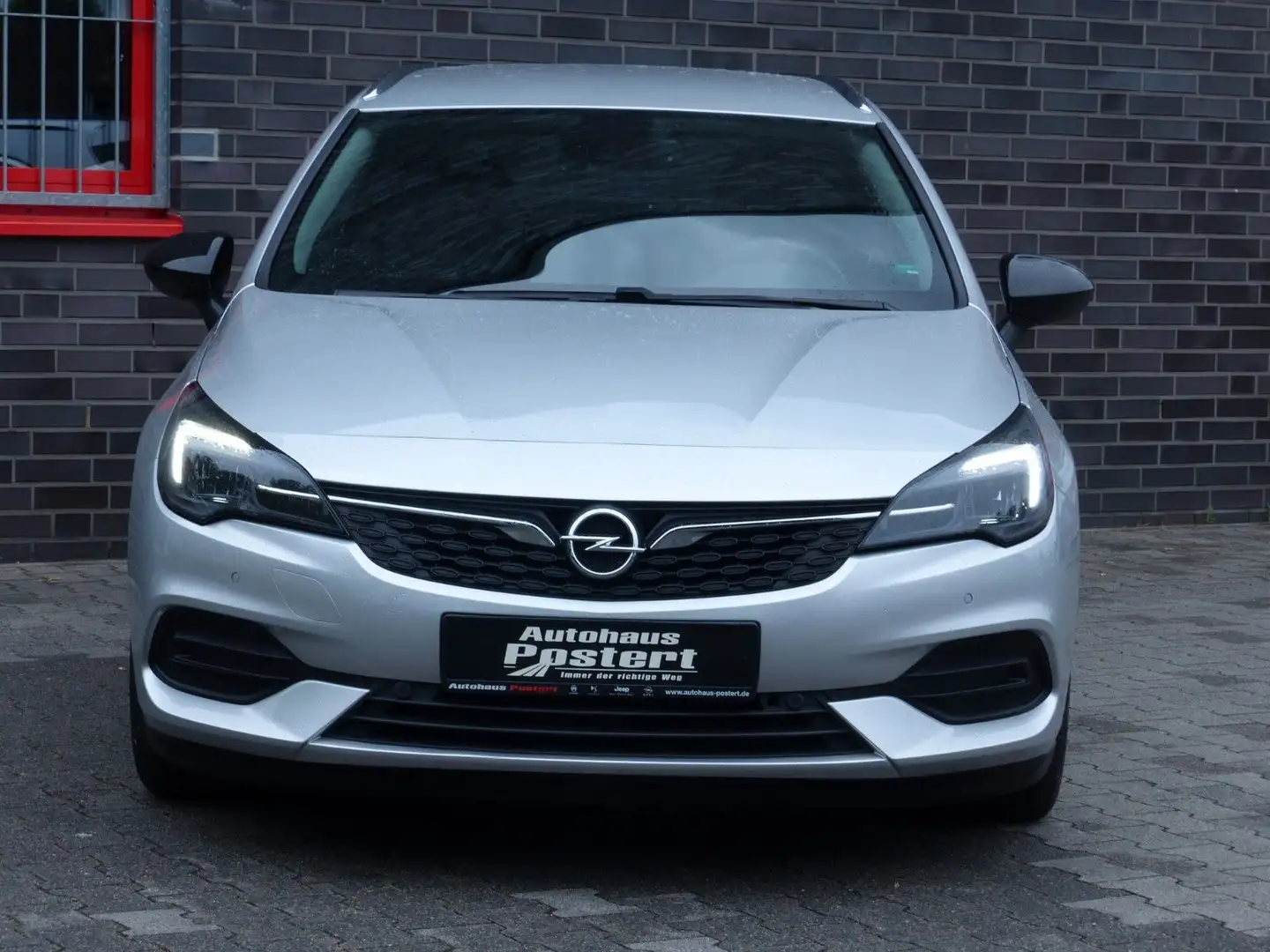 Opel Astra K Sports Tourer BusinessElegance Automatic Silber - 2