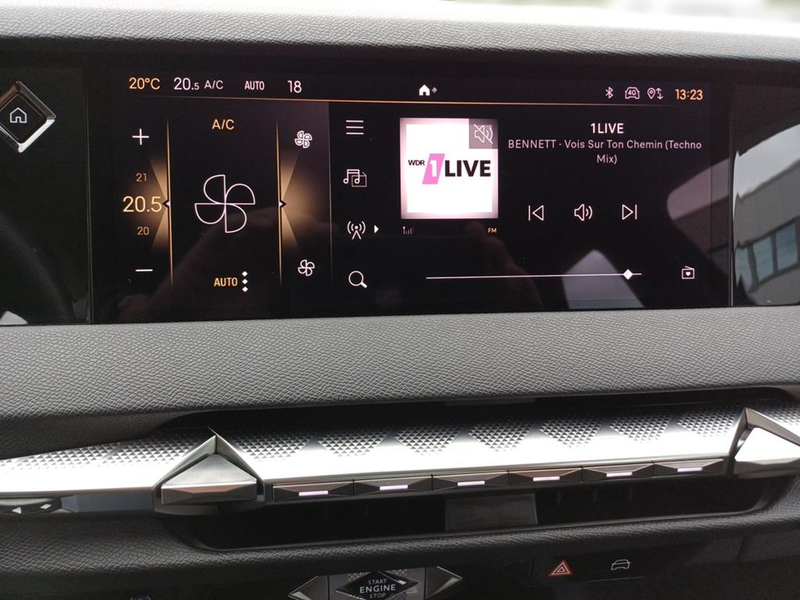 DS Automobiles DS 4 Bastille + KLIMA+PDC+LM-FELGEN — photo 13