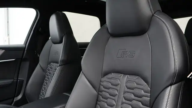 Audi RS6 view 24