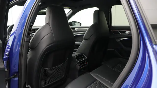 Audi RS6 view 25