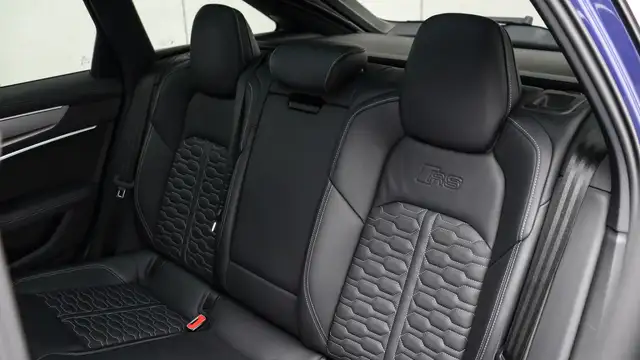 Audi RS6 view 26