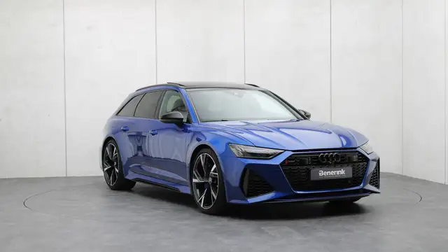 Audi RS6 view 5
