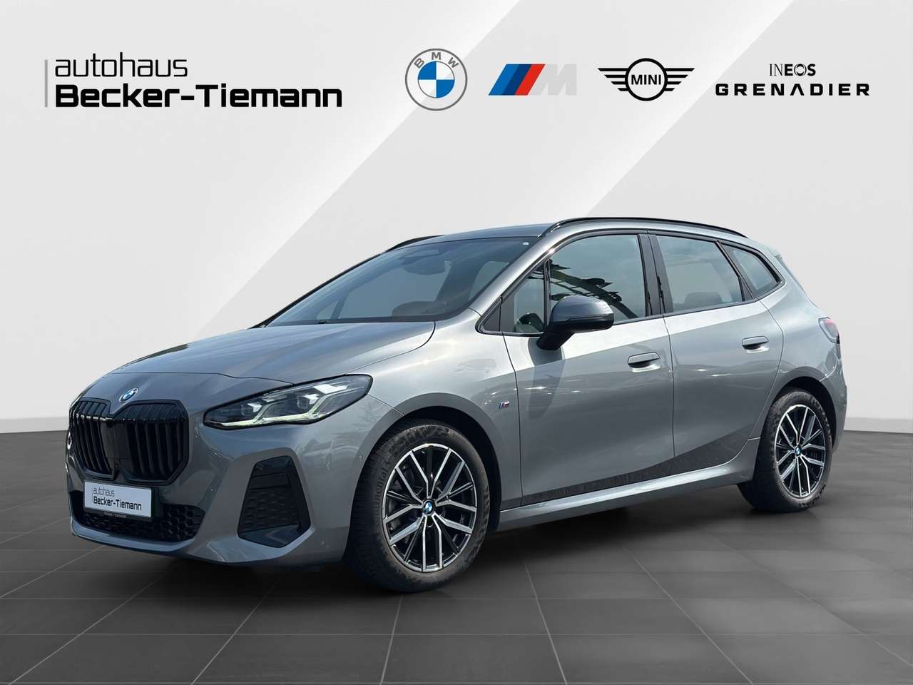 BMW 220 2024