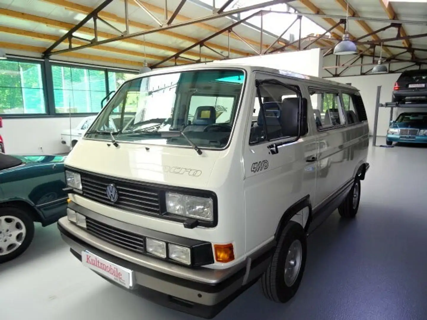 Volkswagen Bus T3 Caravelle Syncro Alb - 2