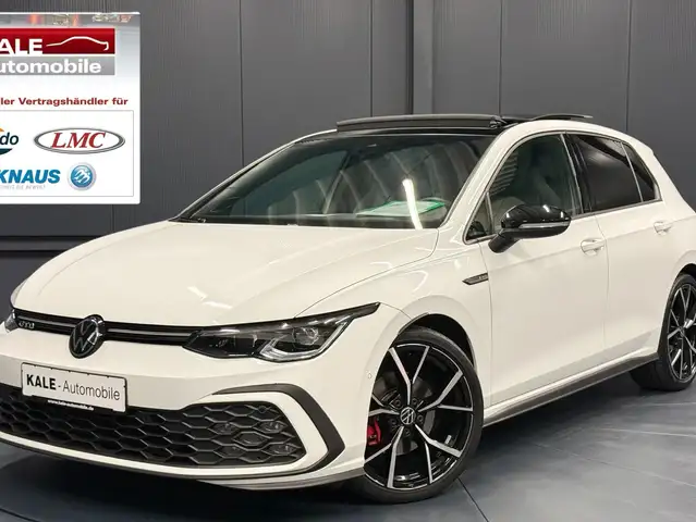 Volkswagen Golf GTD *Black Style*19Zoll*PANORAMA*LEDER*H&K*MATRIX/IQ*