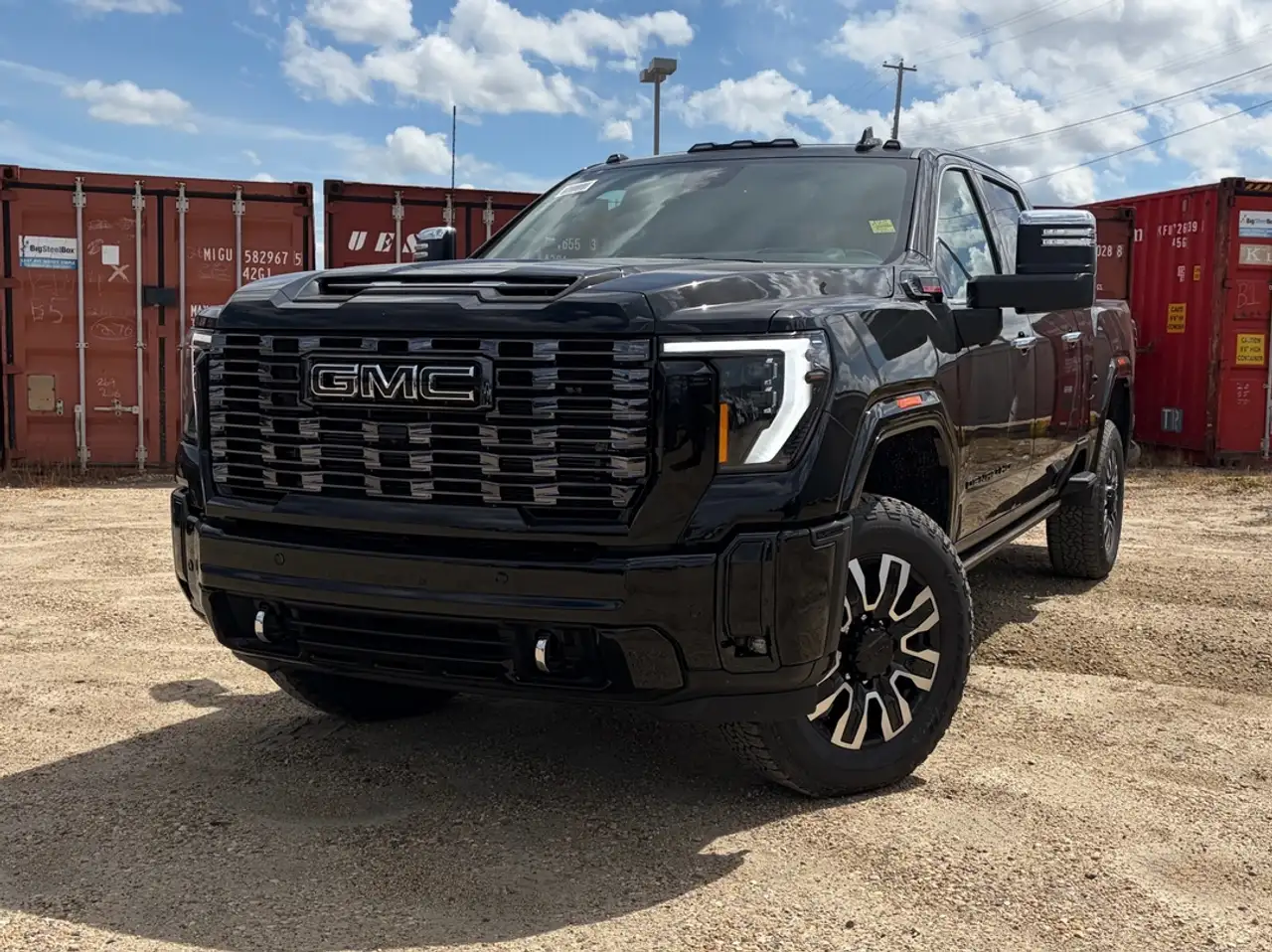 GMC Sierra 3500HD photo GMC Sierra 3500HD