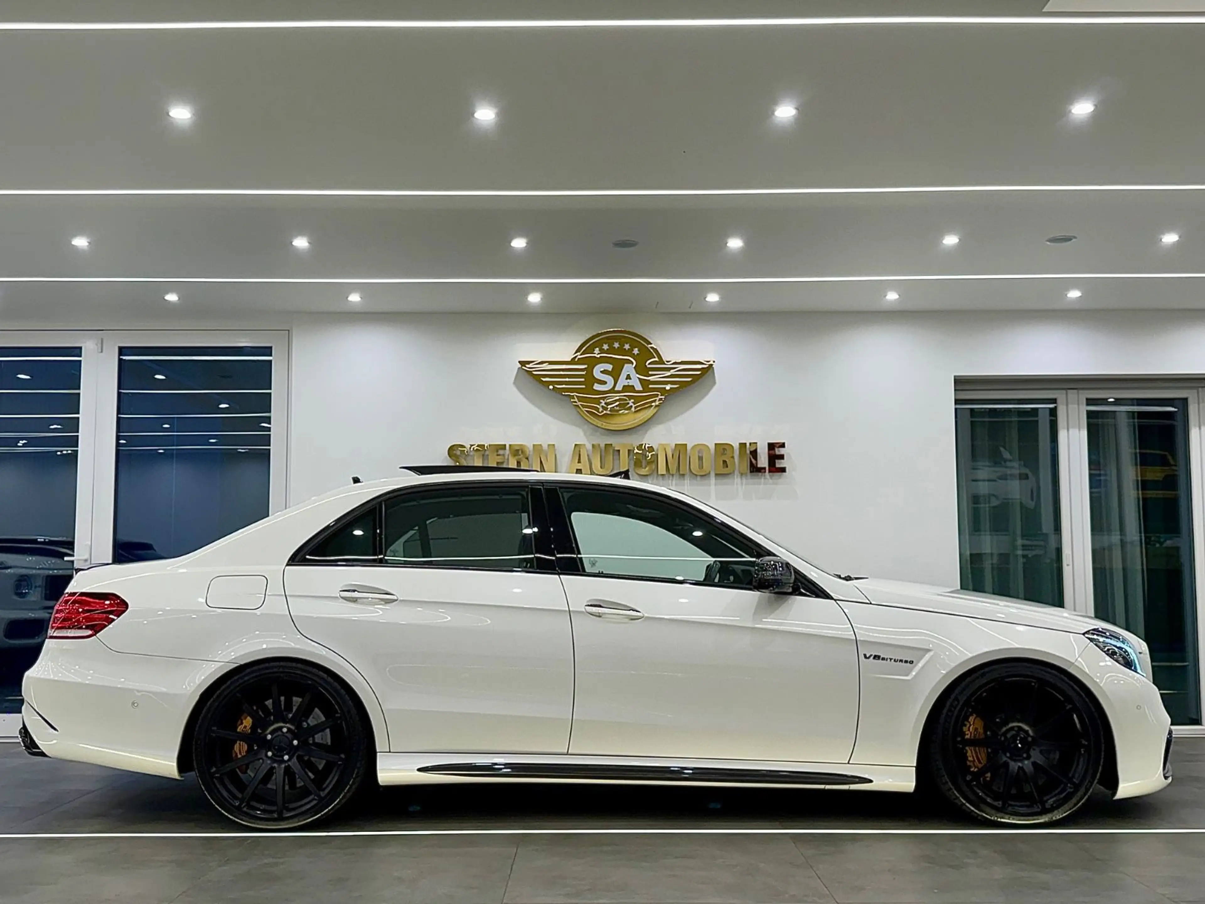 Mercedes-Benz E 63 AMG S 4Matic Keramik/B&O/Carbon/Pano/360* — photo 5