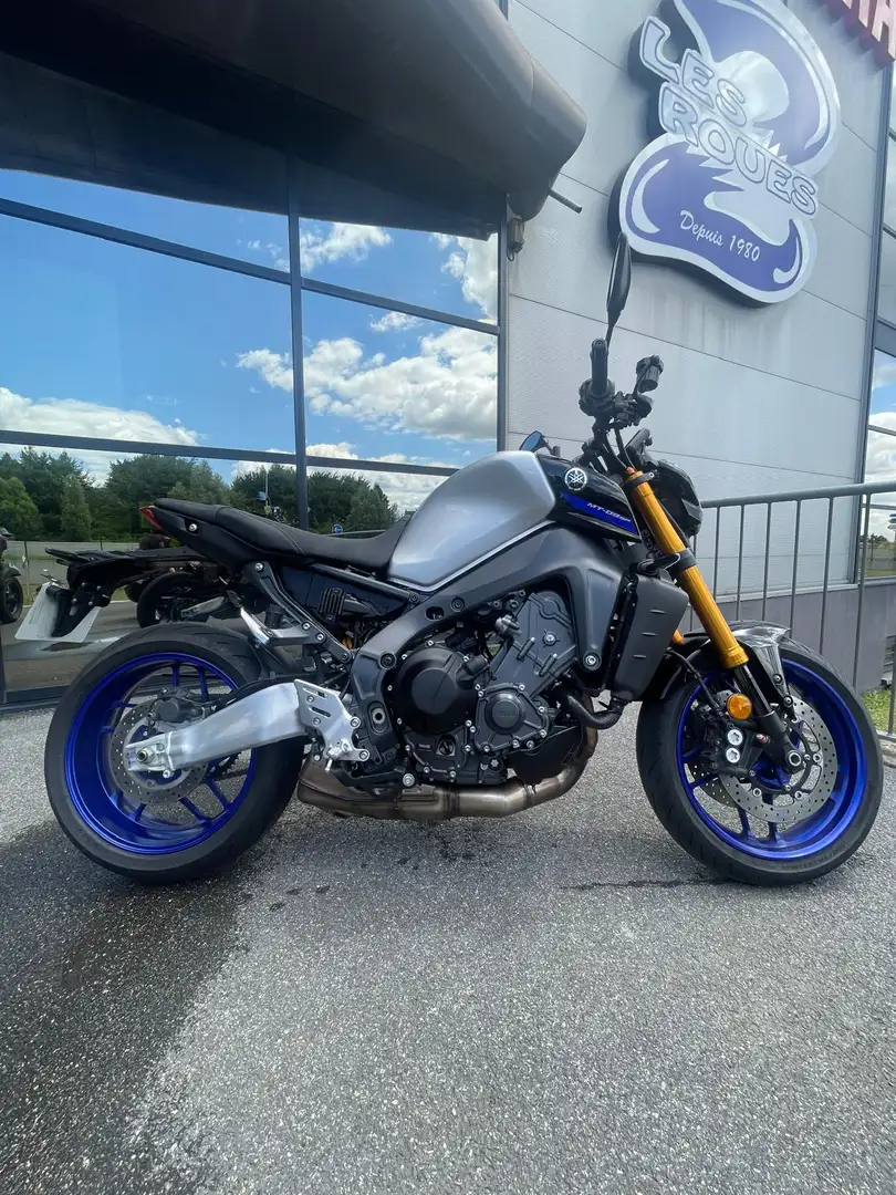 Yamaha MT-09 Gris - 1
