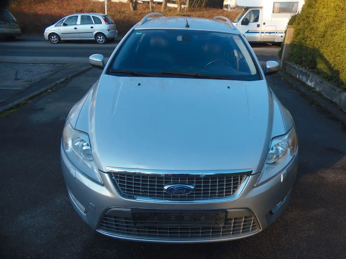 Ford Mondeo 2,2TDCi DPF TÜV 07.27 Argento - 1