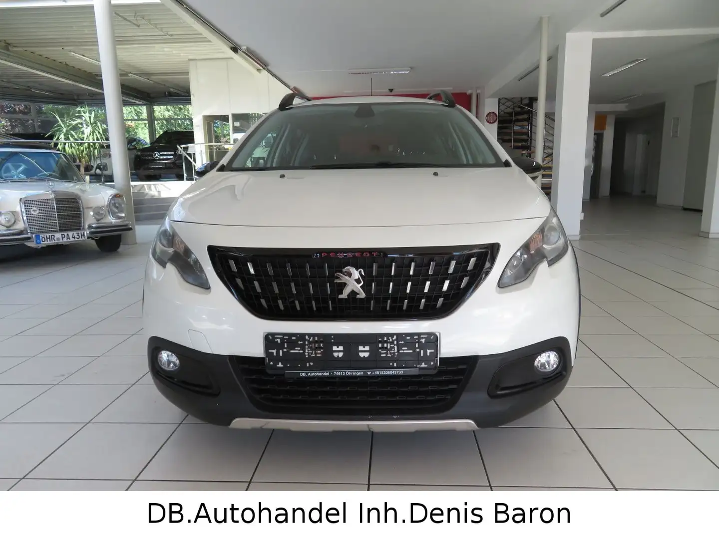 Peugeot 2008 Allure GT Line Autm. Navi Leder SHZ PDC Weiß - 2
