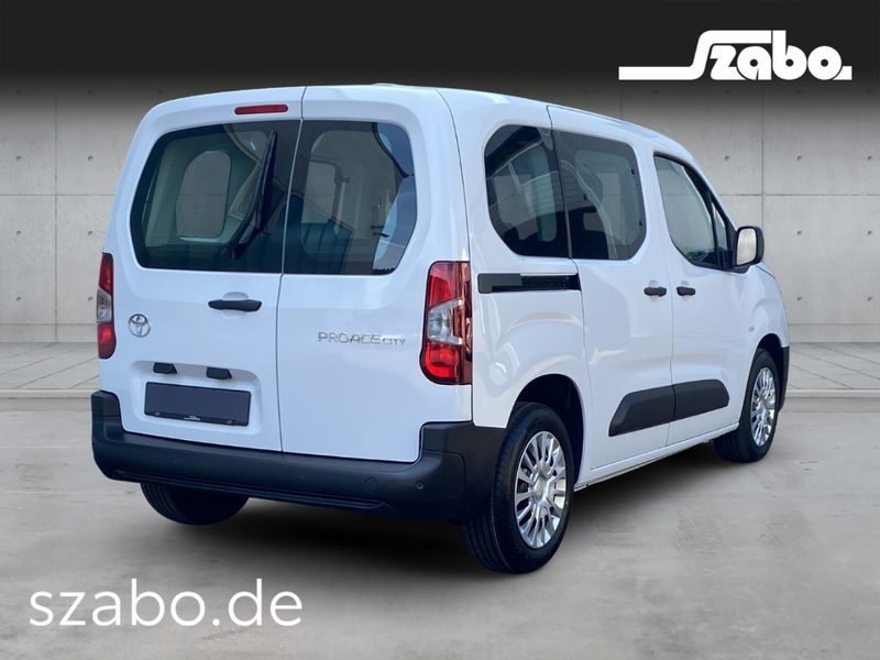 Toyota Proace City Verso Flow L1 1,2-P 110 MT DAB Fernlichtass. Verke — photo 11