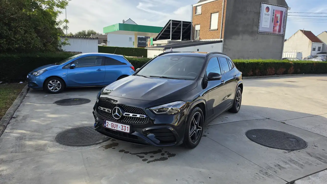 Mercedes-Benz GLA 180