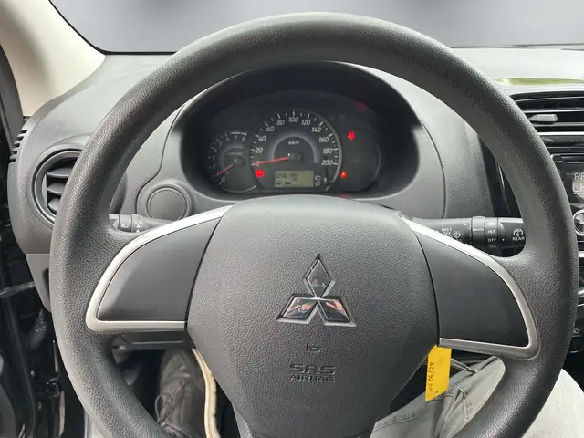 Mitsubishi Space Star view 14