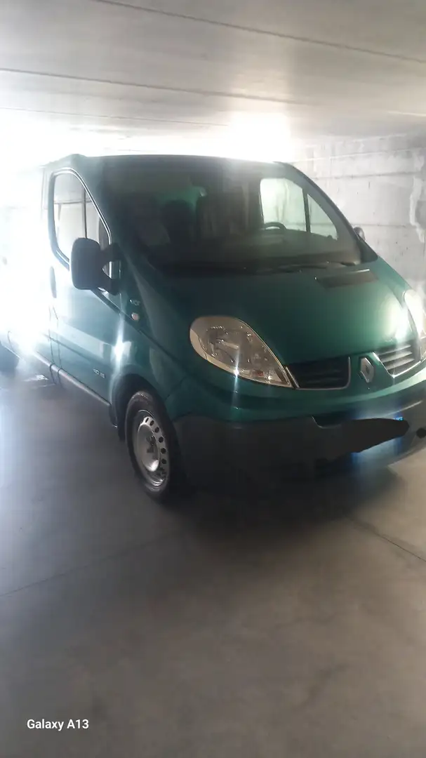 Renault Trafic Ice Verde - 1