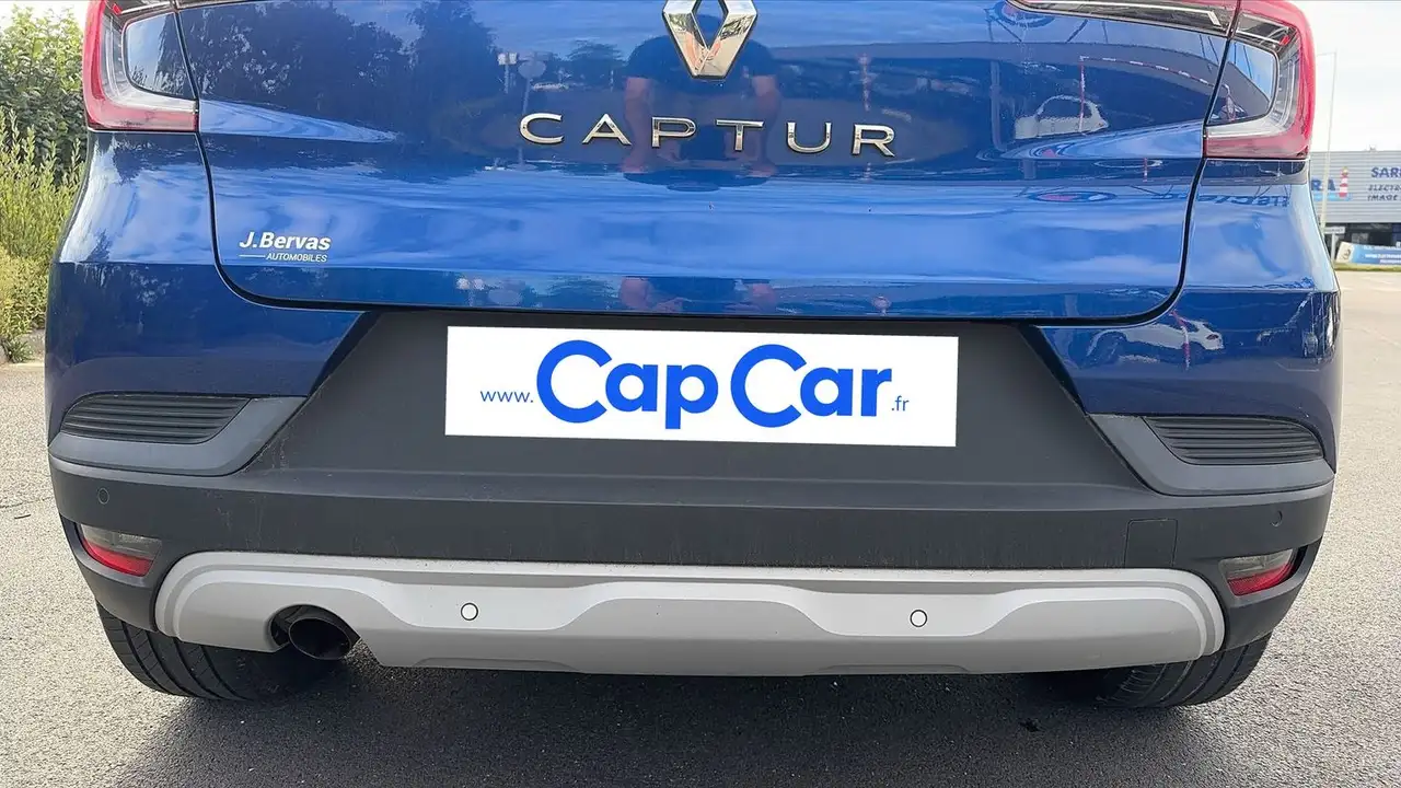 Renault Captur — photo 21
