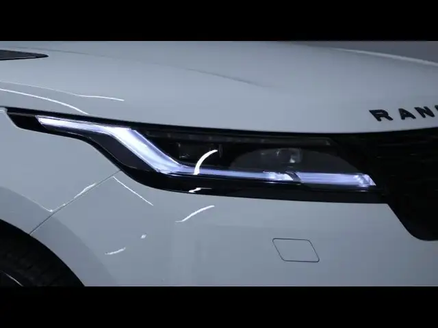 Land Rover Range Rover Velar view 8