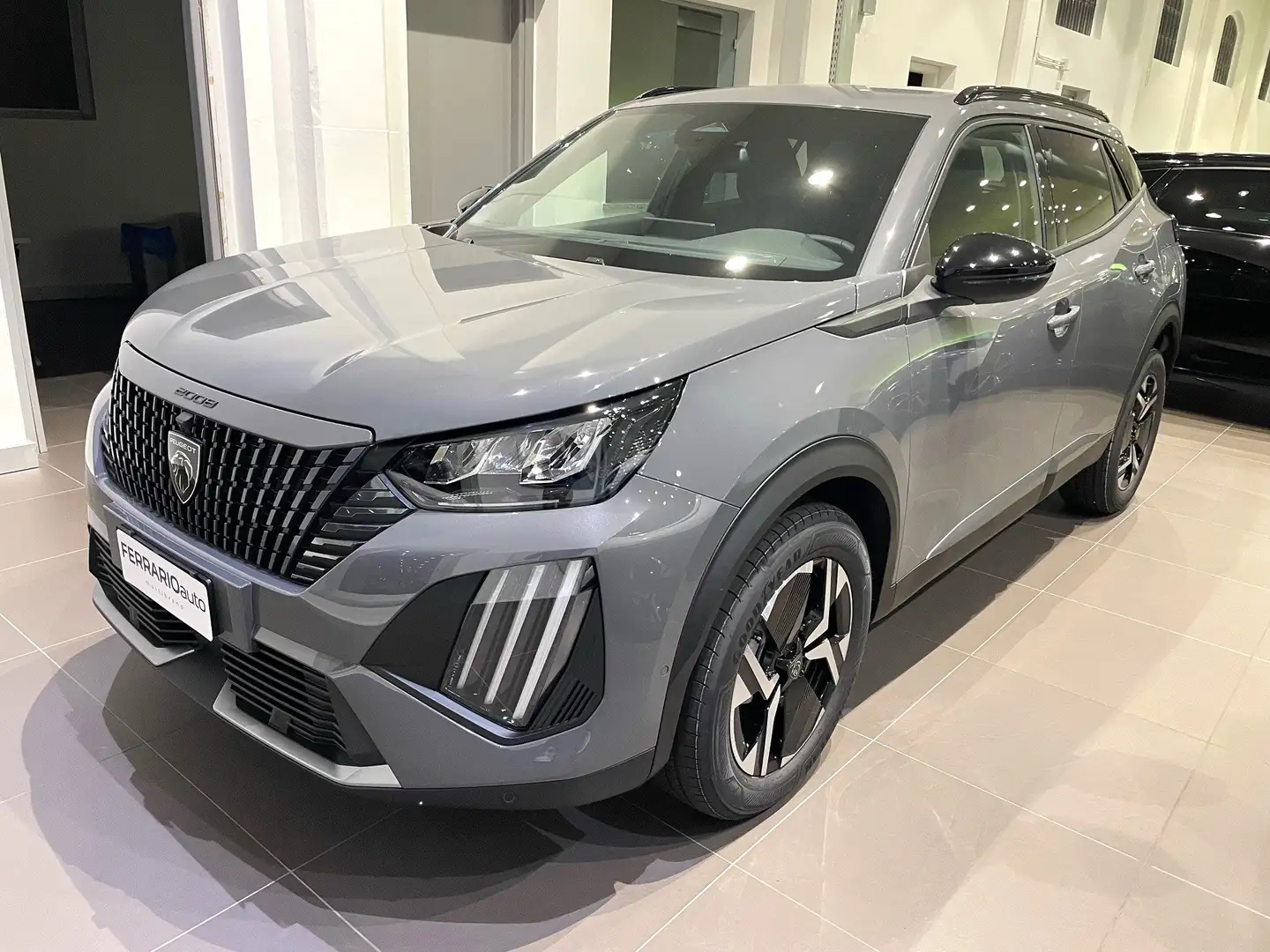 Peugeot 2008 2008 1.2 puretech 100 Allure - KM0 - Gris - 1