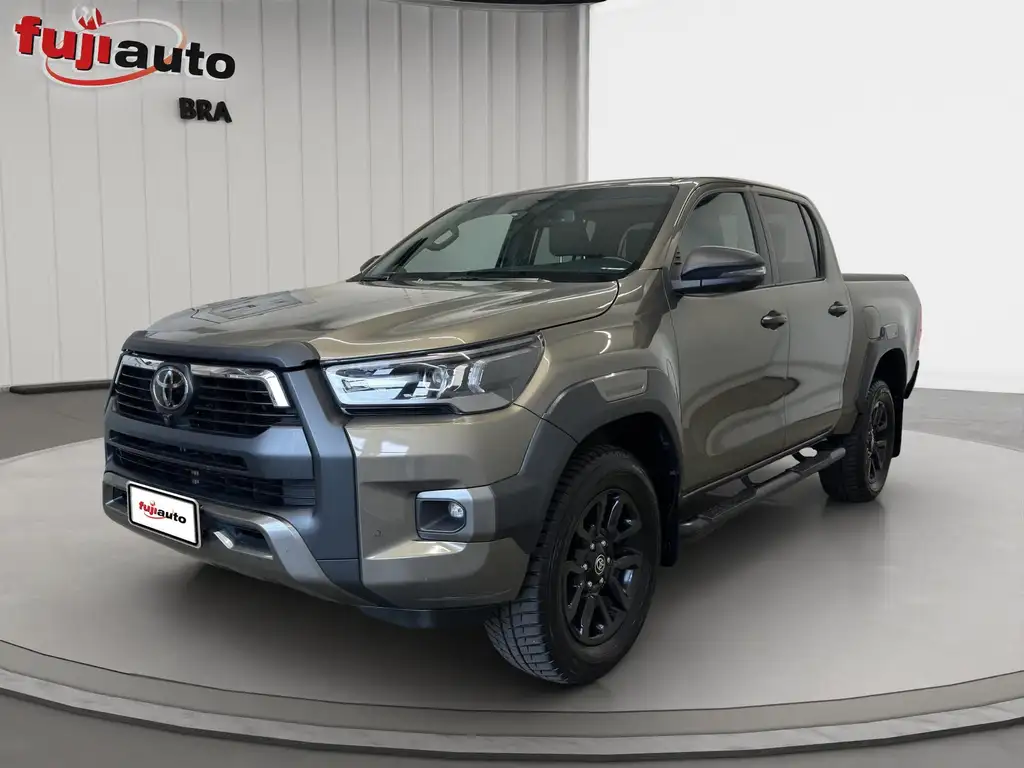 Toyota Hilux 2022 из Европы — купить под ключ