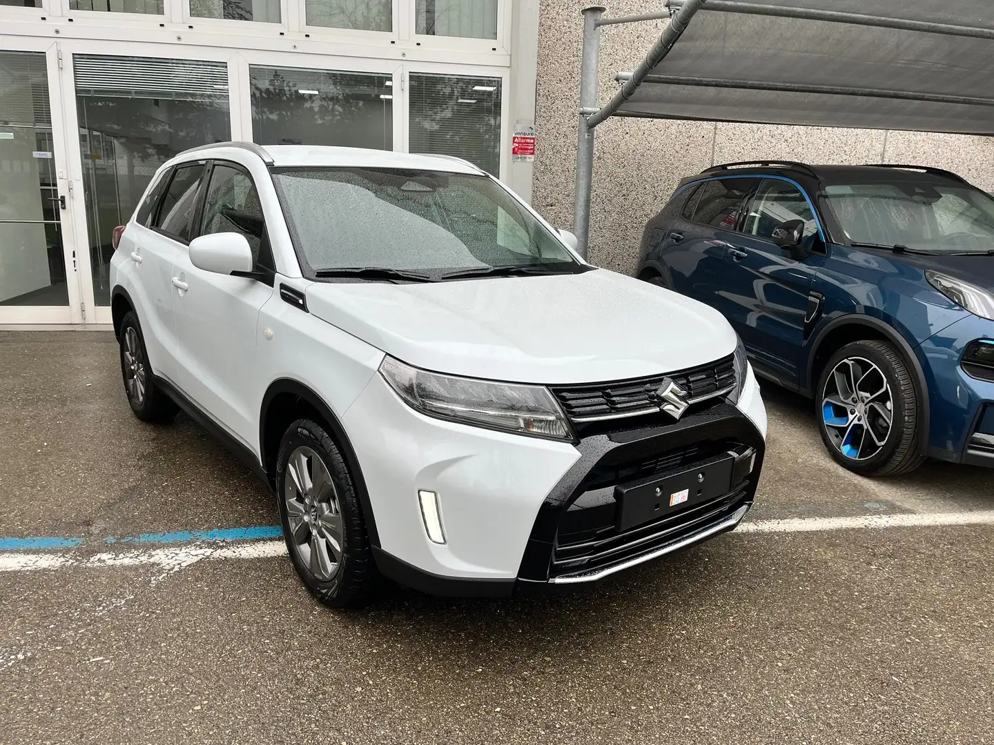 Suzuki Vitara 1.4h Cool+ 4wd allgrip KM 0 Bianco - 1