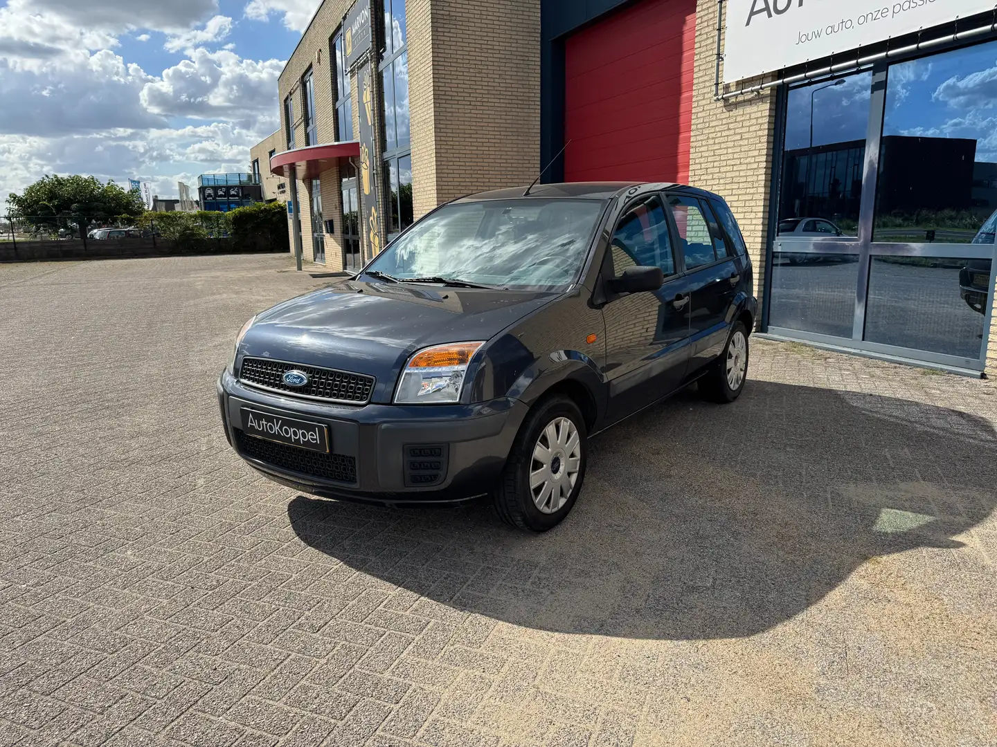Ford Fusion 1.4-16V Cool Gris - 1