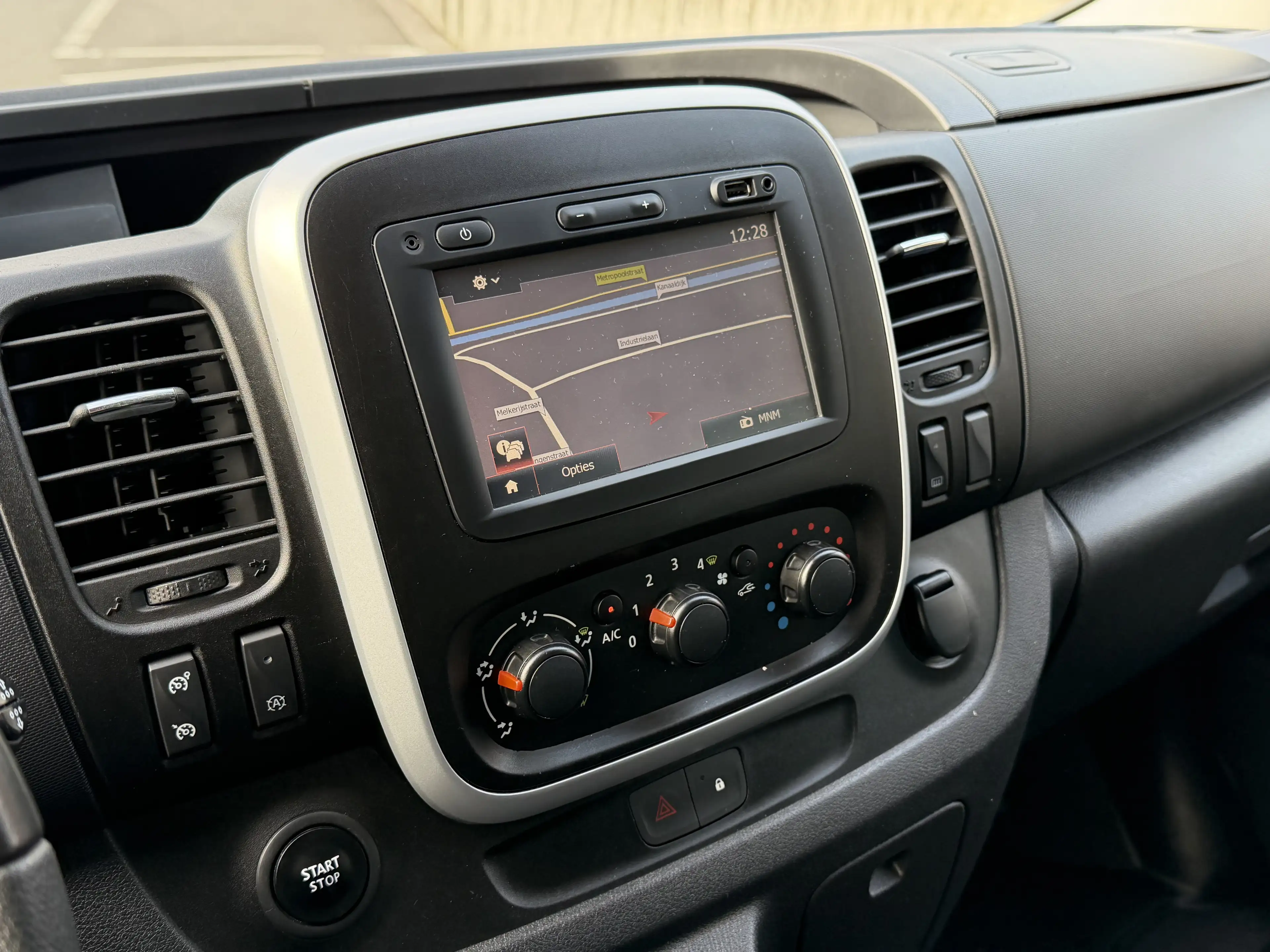Fiat Talento Talento L1H1 / Navi / Airco / Camera — photo 8