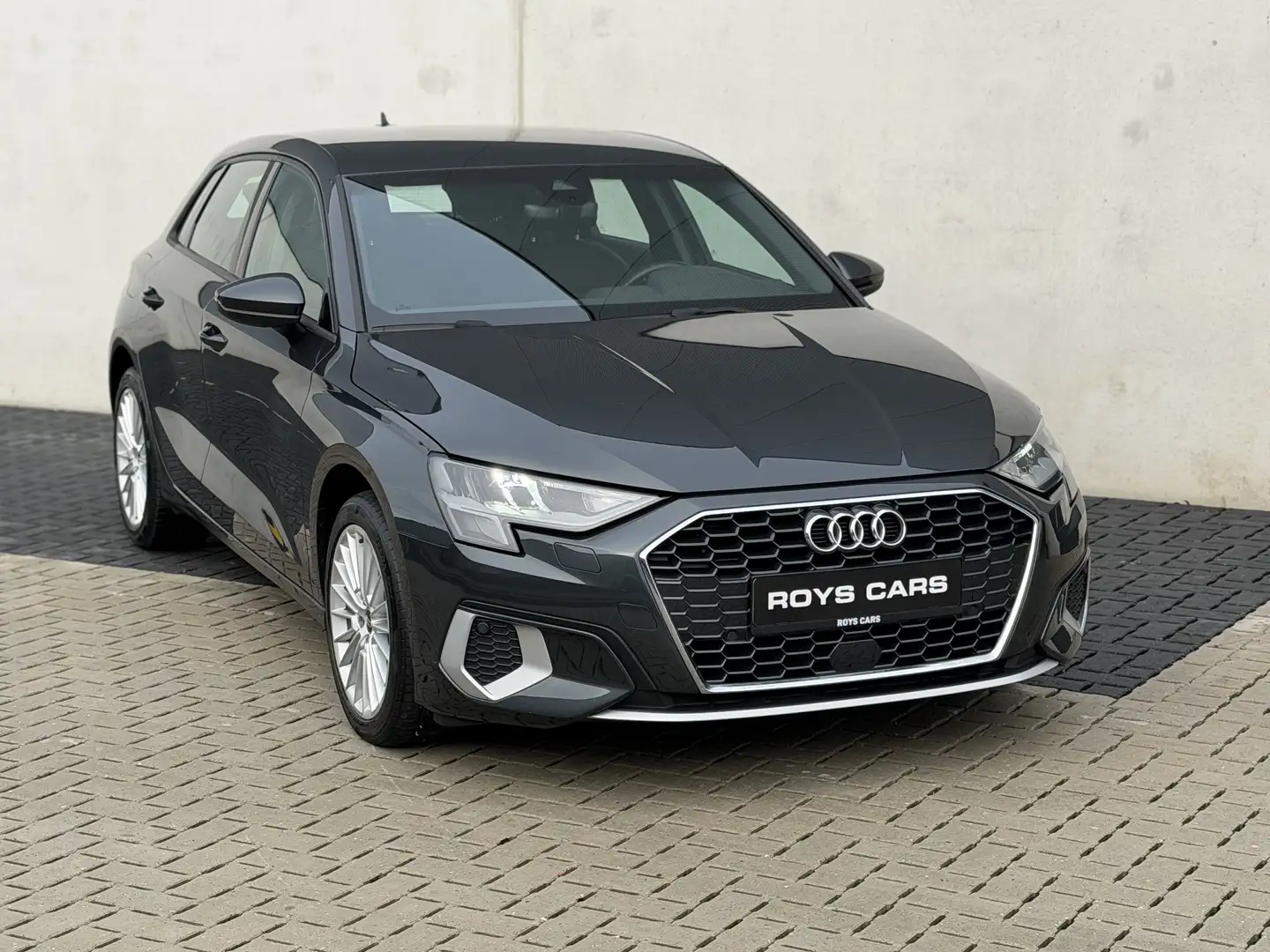 Audi A3 A3 30 TFSI Sportback S tronic advanced Gri - 1