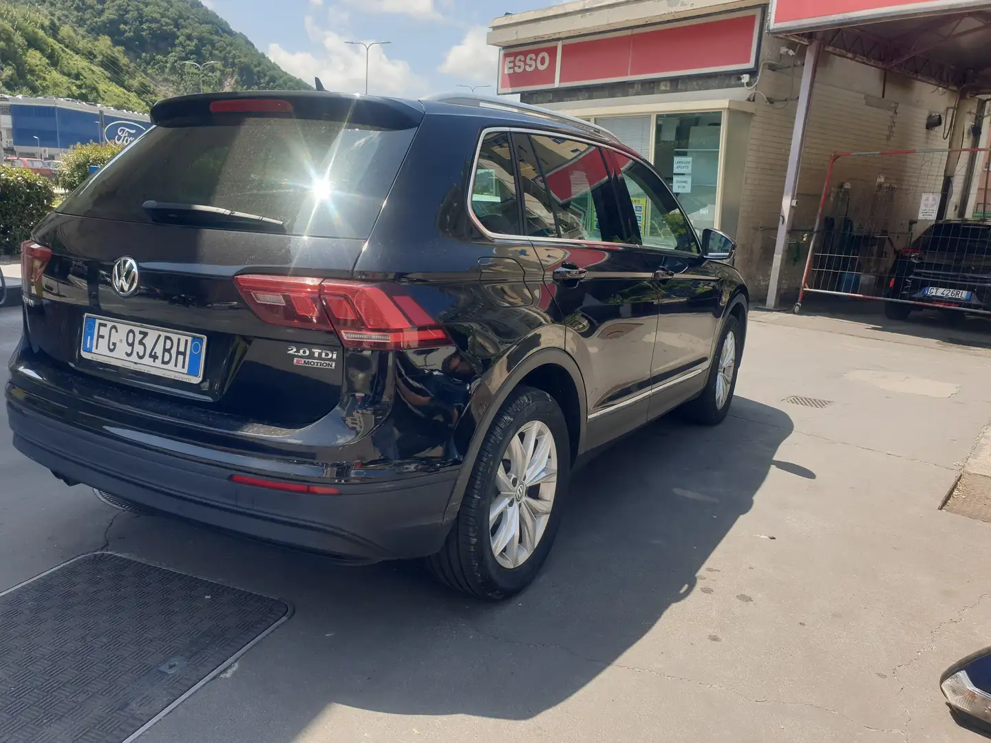 Volkswagen Tiguan Tiguan II 2016 2.0 tdi Business 4motion 150cv dsg Nero - 2