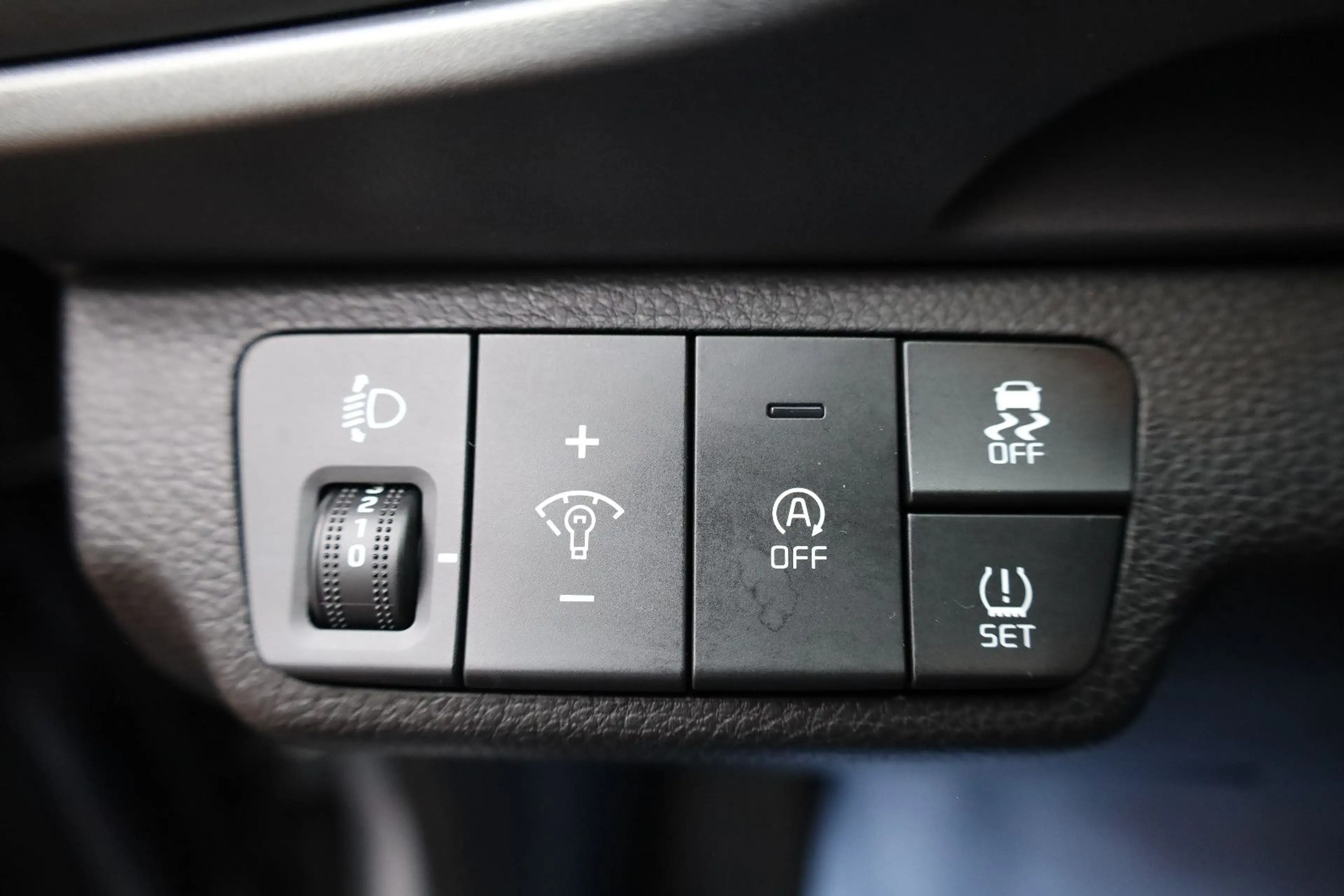 Kia Stonic Edition 7 1.0 T-GDI |APP|KLIMA|TEMP|PDC| — photo 6