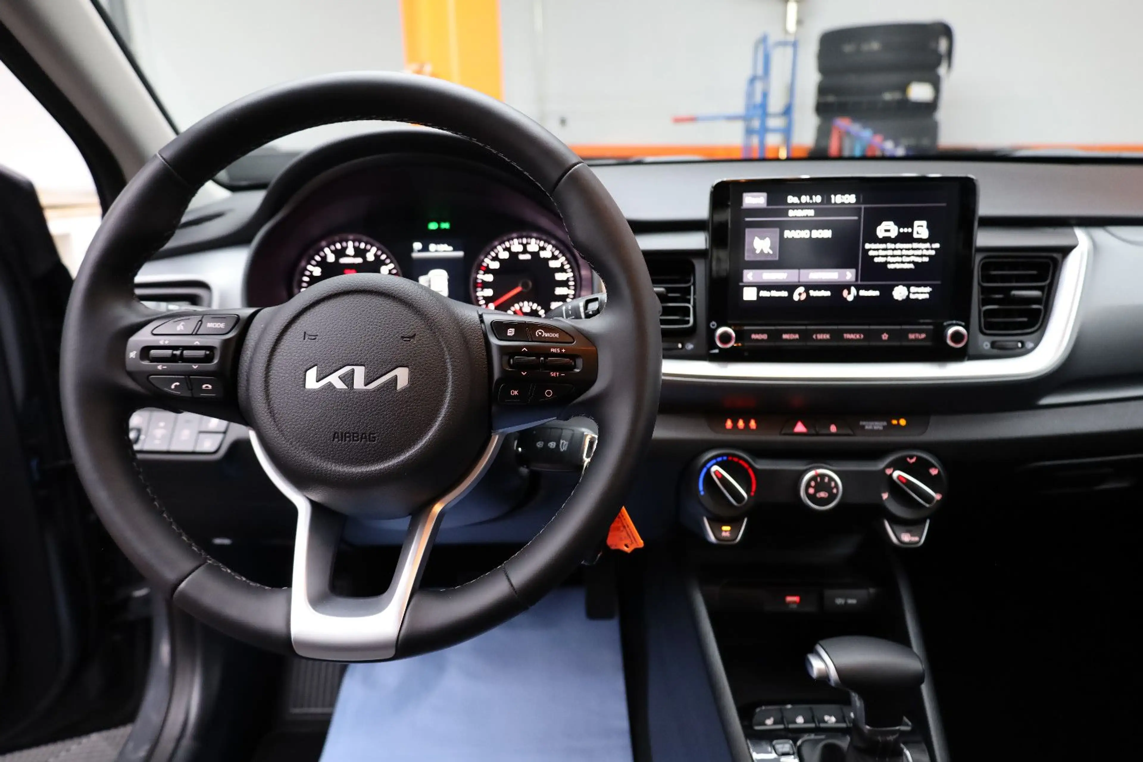 Kia Stonic Edition 7 1.0 T-GDI |APP|KLIMA|TEMP|PDC| — photo 10
