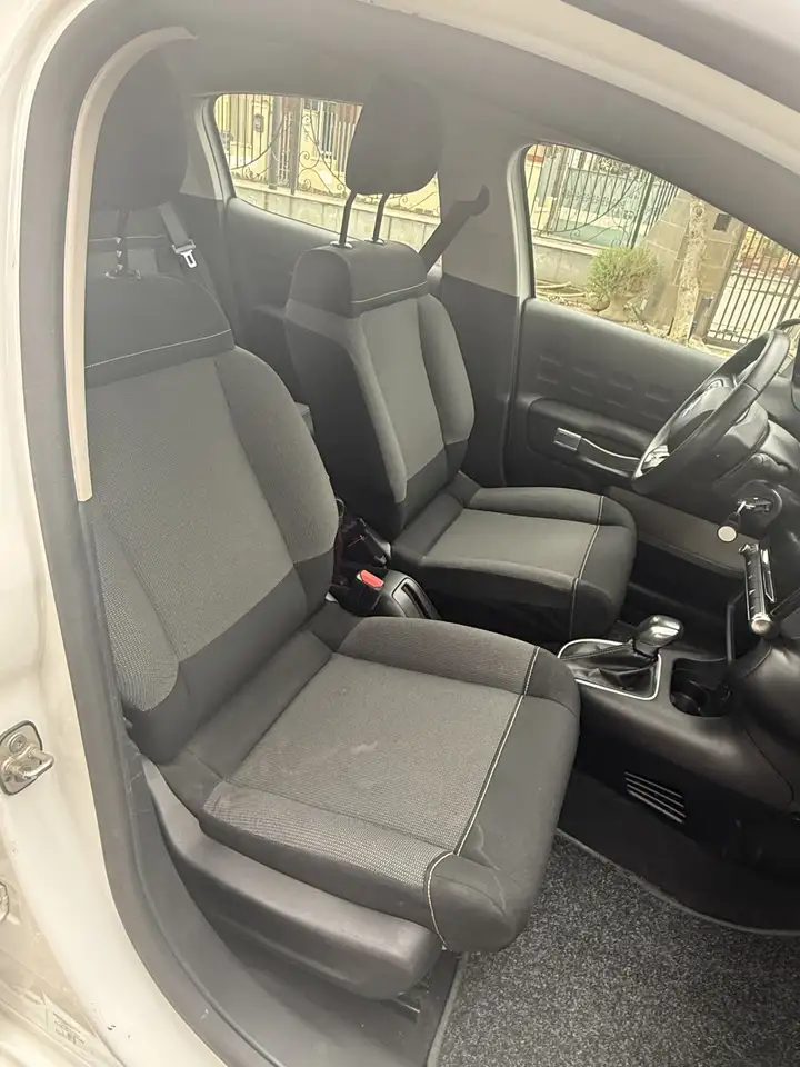 Citroen C3 1.2 puretech Shine s&s 110cv eat6 11