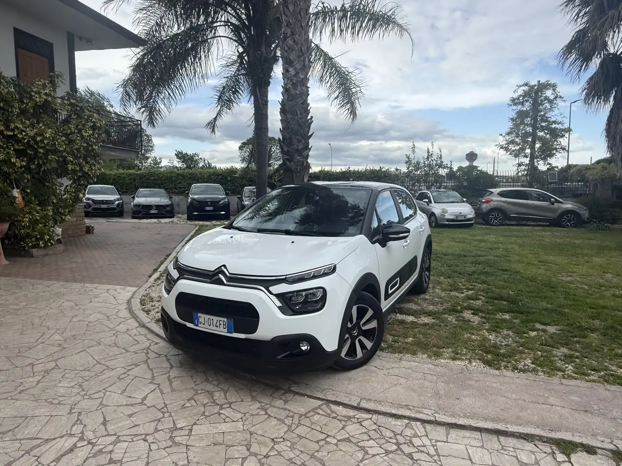 Citroen C3 1.2 puretech Shine s&s 110cv eat6