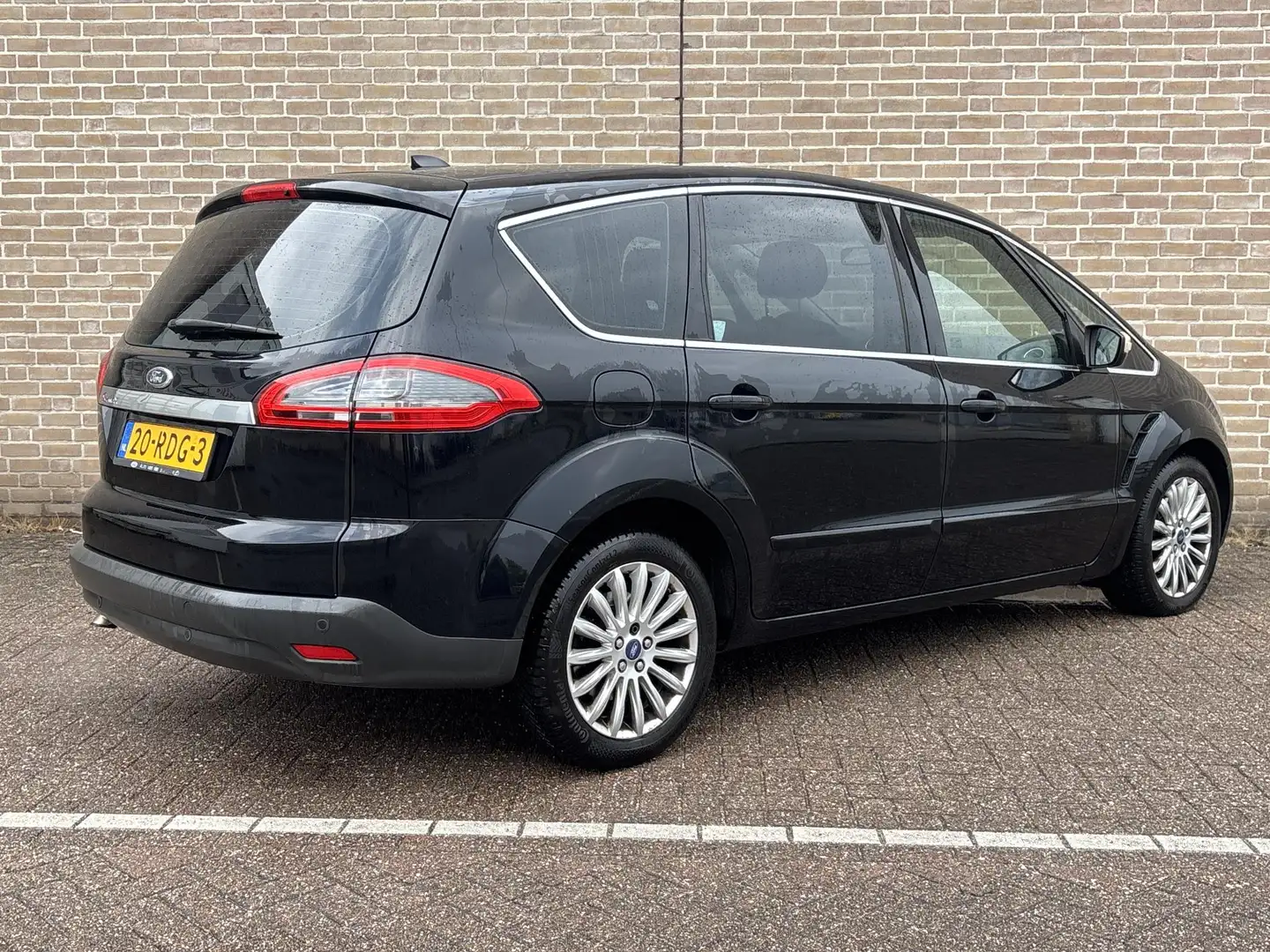 Ford S-Max 1.6 EcoBoost Titanium 7p. | Climate | Cruise | Nav Zwart - 2