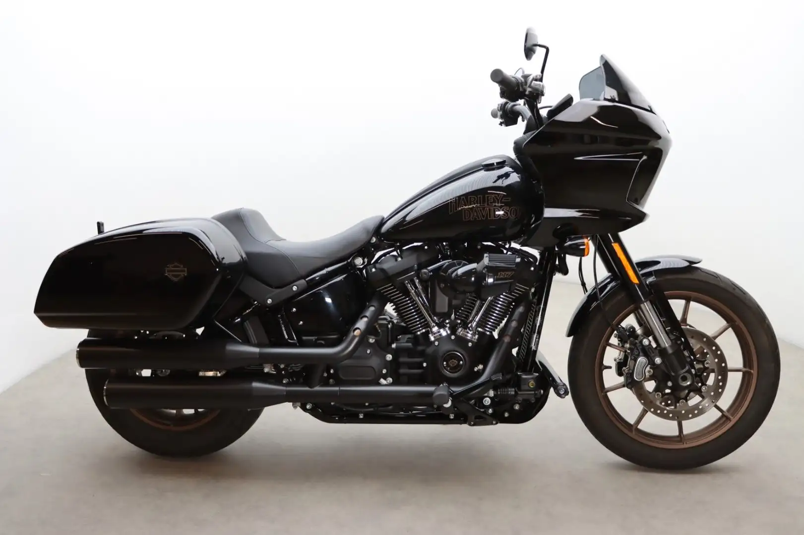 Harley-Davidson Lowrider ST 117| 1. Hand| Navi (Apple+Android) Noir - 1