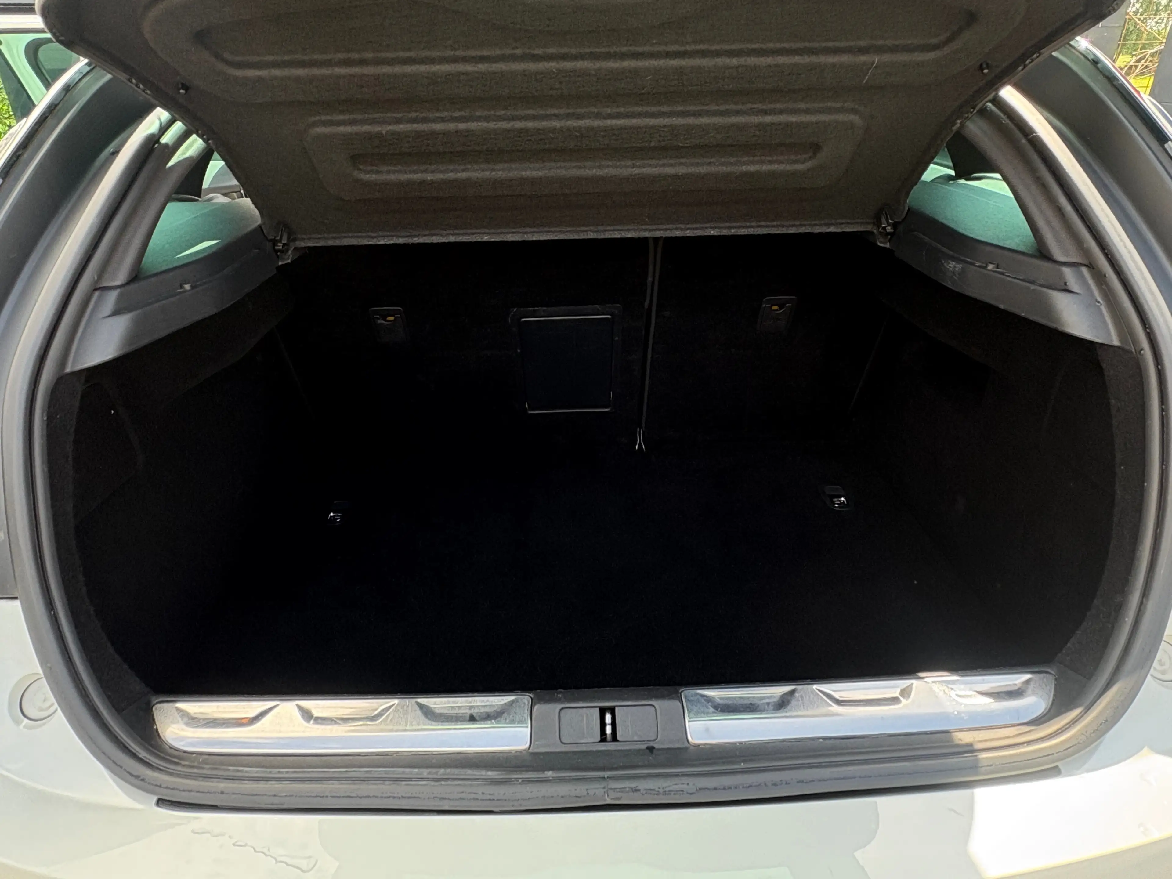 Citroen DS5 DS5 2.0 HDi So Chic/DIESEL/GARANTIE/CAMERA/NAVIGATION/CLIMATISATION/TOITPANORMIQUE — photo 12
