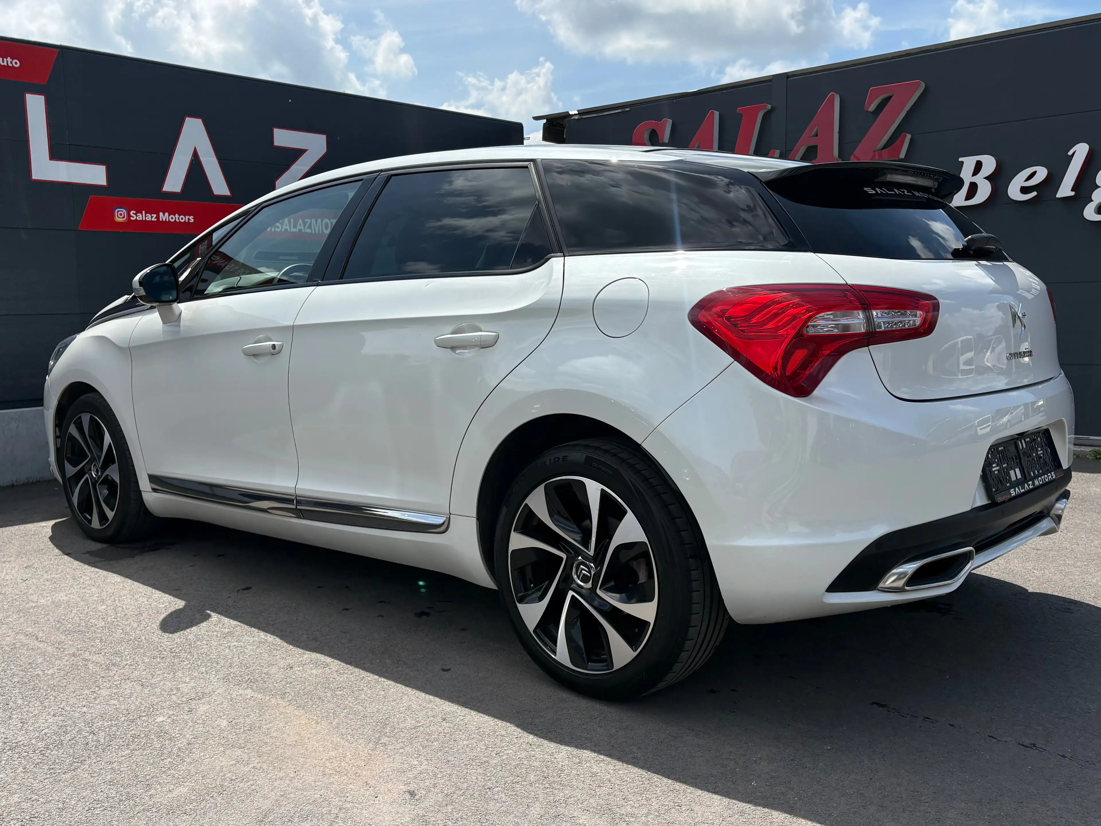 Citroen DS5 DS5 2.0 HDi So Chic/DIESEL/GARANTIE/CAMERA/NAVIGATION/CLIMATISATION/TOITPANORMIQUE — photo 7