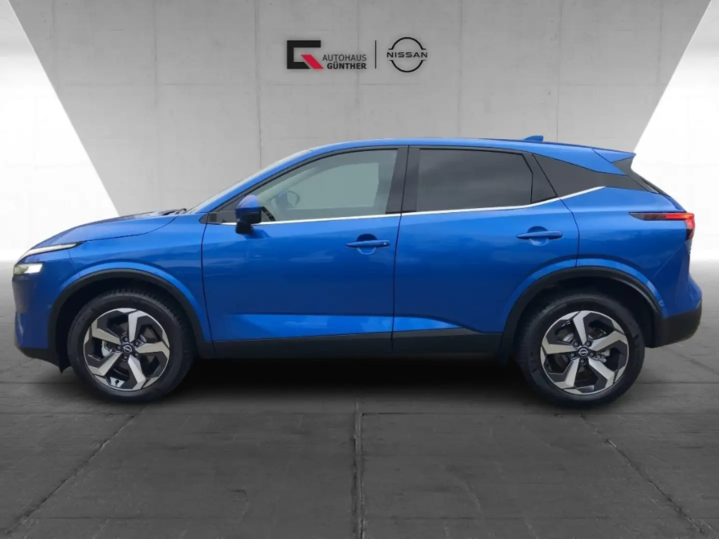 Nissan Qashqai N-Connecta 1.3 DIG-T MHEV Winter Techn. Bleu - 2