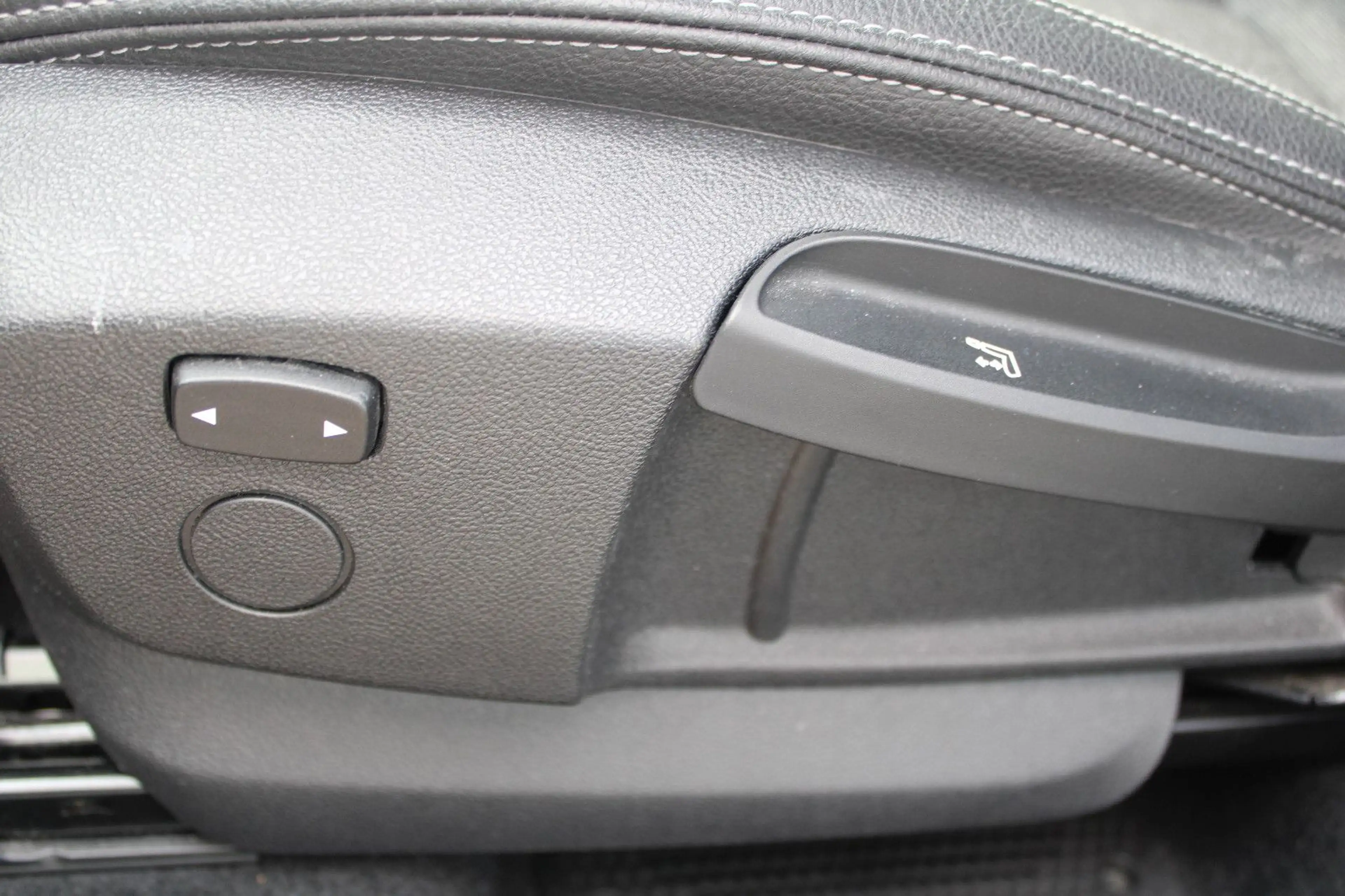 BMW 220 Gran Tourer Sport Line — photo 7