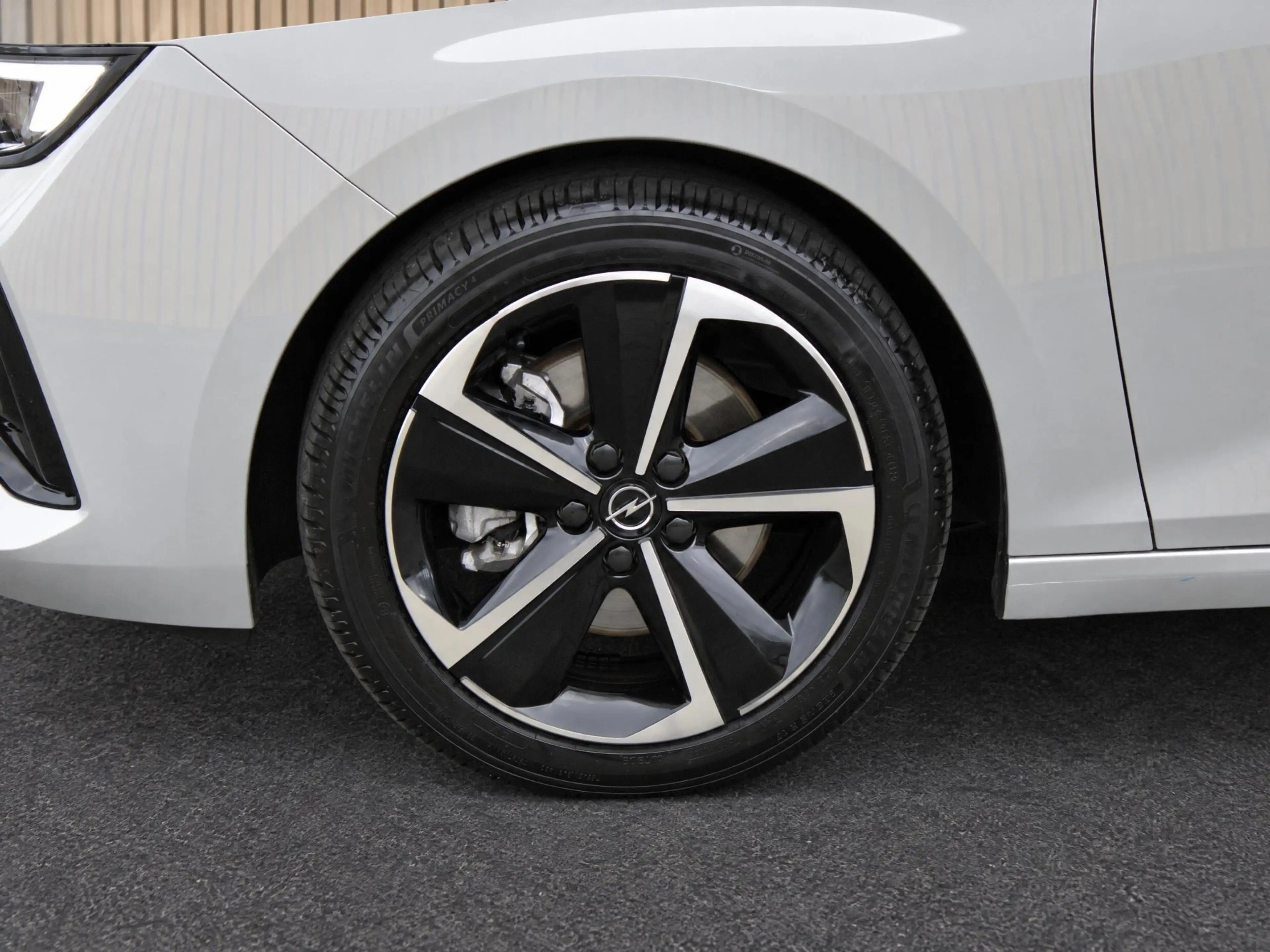 Opel Astra 1.2 Turbo Hybrid GS | 360° Camera / HUD / Stoel & — photo 3