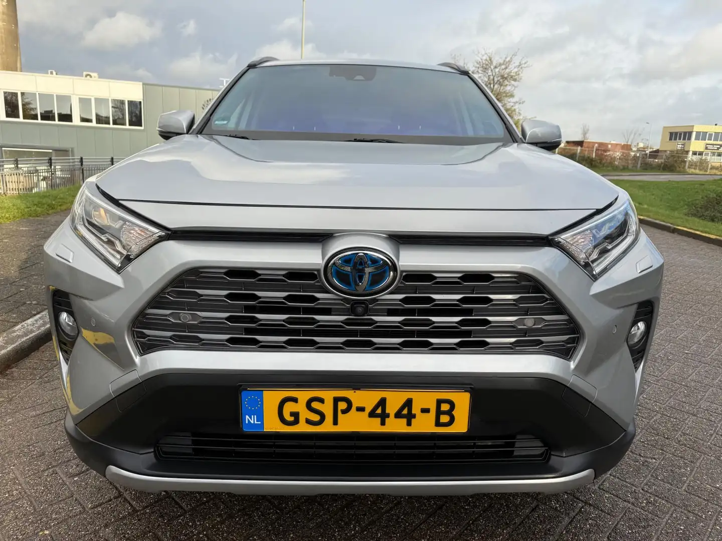 Toyota RAV 4 2.5 Hybrid AWD Executive Gris - 2