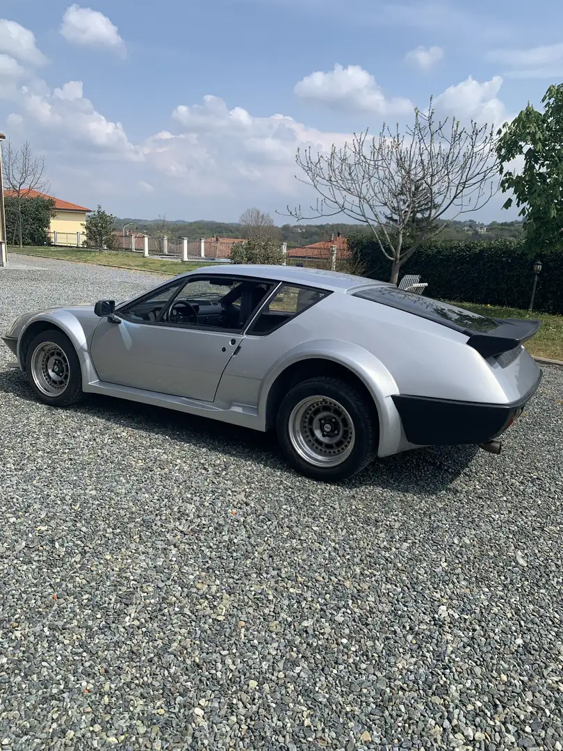 Renault Alpine A310 2.7 V6 - 1