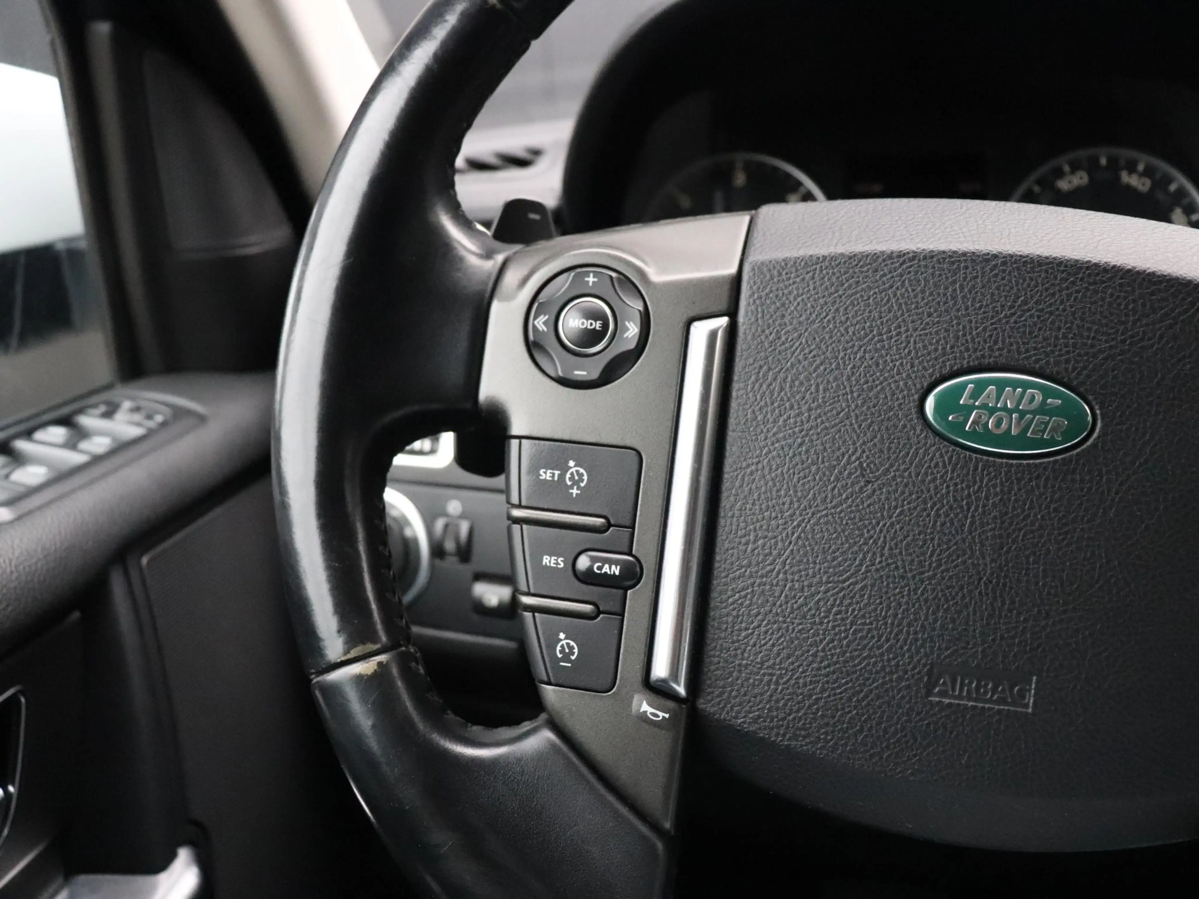 Land Rover Discovery 3.0 TDV6 S | LEDER | TREKHAAK | LUCHTVERING | CRUI — photo 19