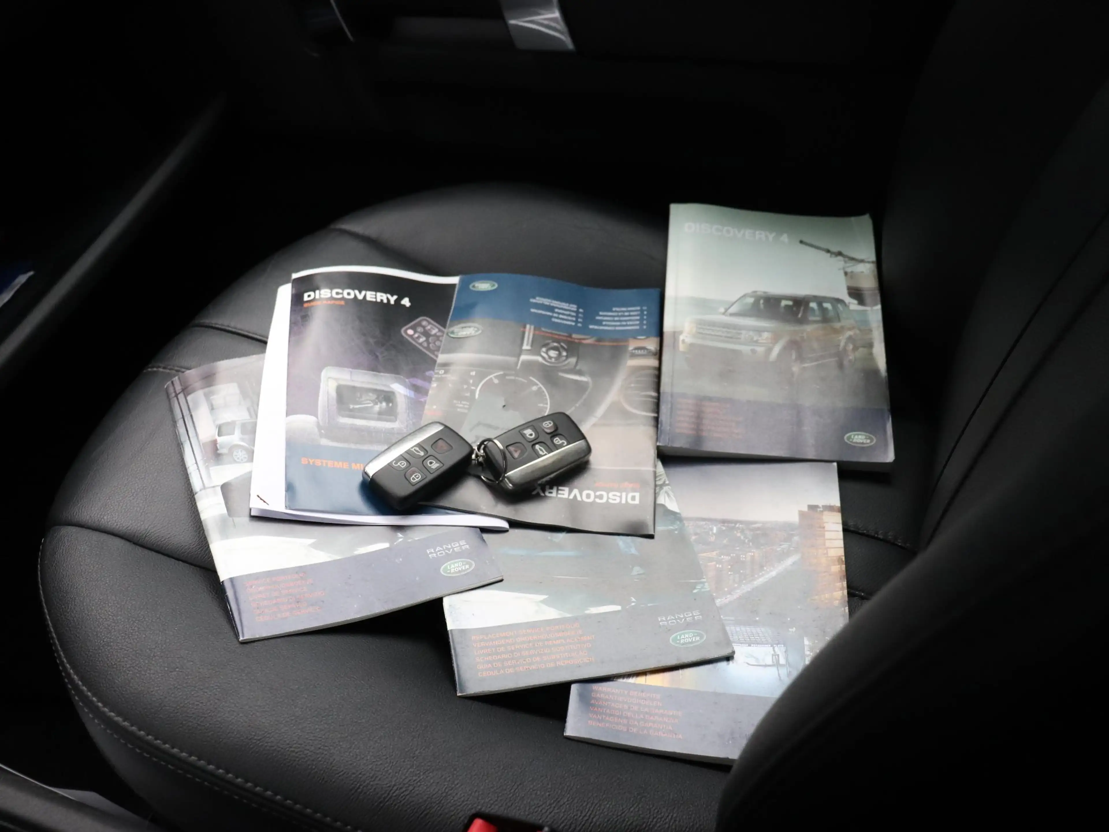 Land Rover Discovery 3.0 TDV6 S | LEDER | TREKHAAK | LUCHTVERING | CRUI — photo 24
