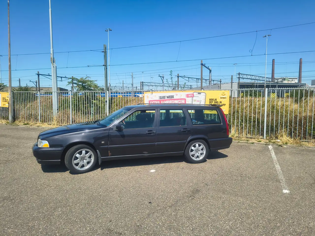 Volvo V70 2.5 Exclusive-Line, foto 2