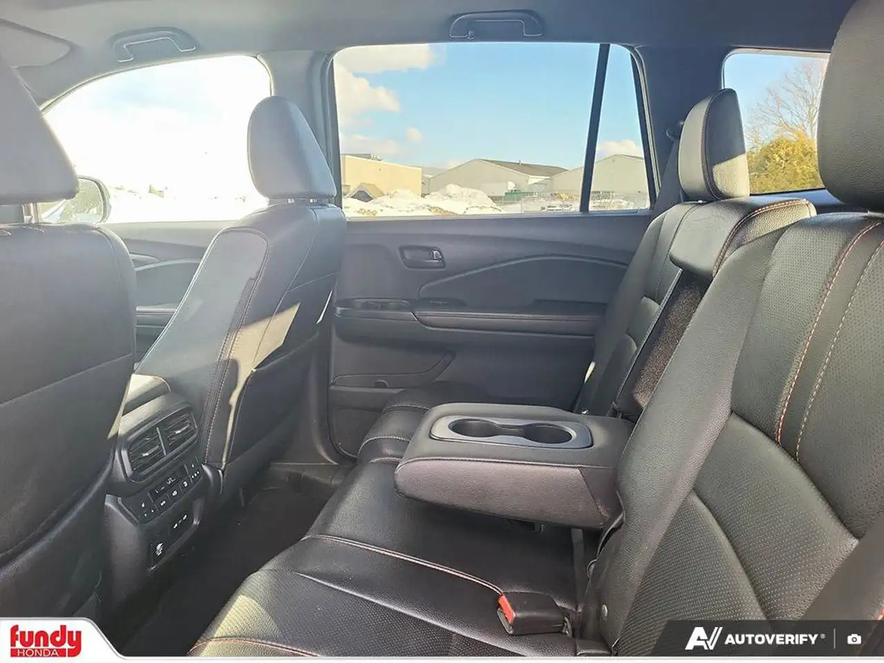 Honda Passport снимка Honda Passport