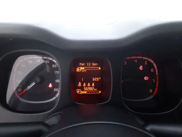 Fiat Panda view 12
