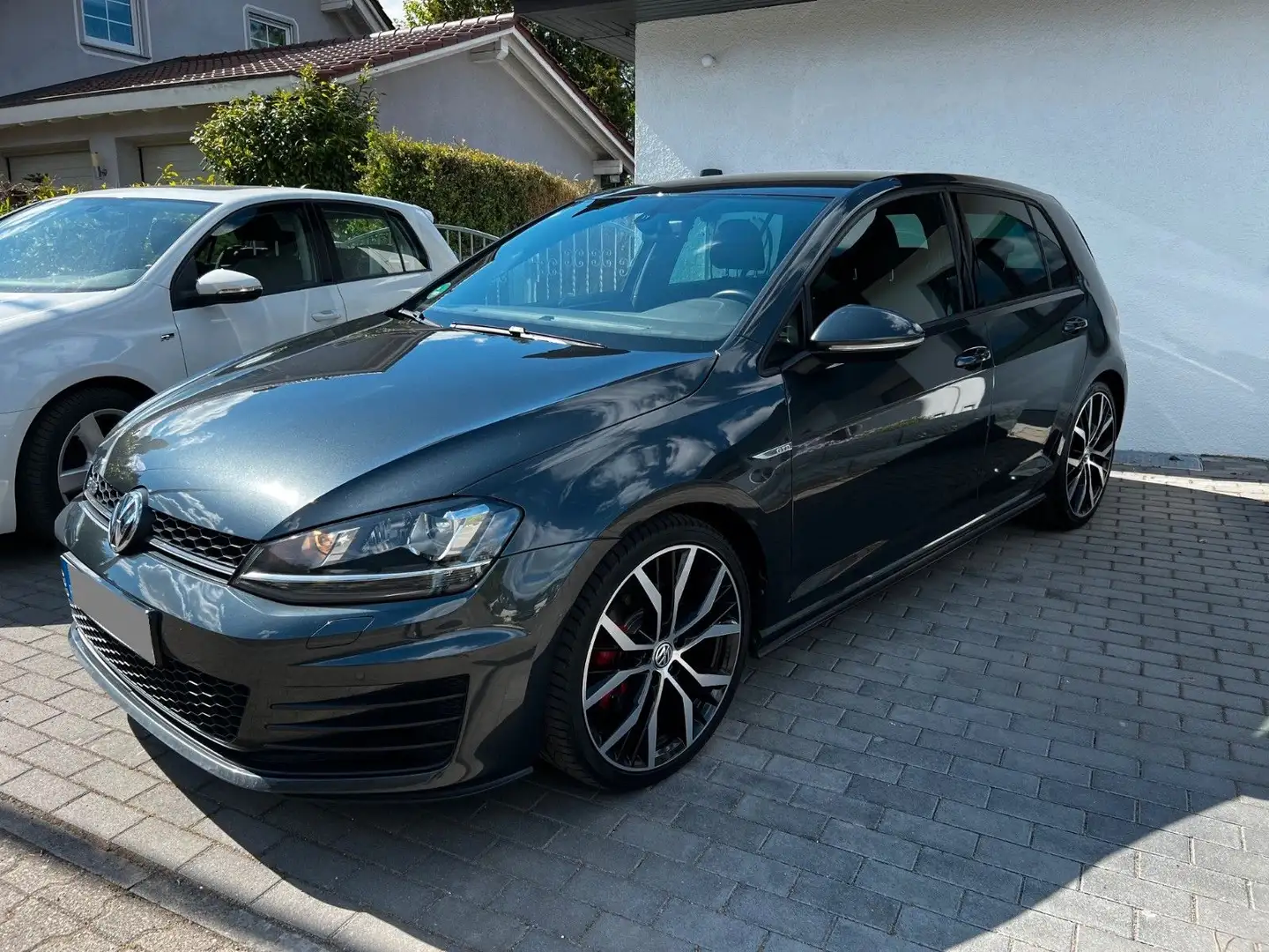 Volkswagen Golf VII Lim. GTD BMT Grau - 2