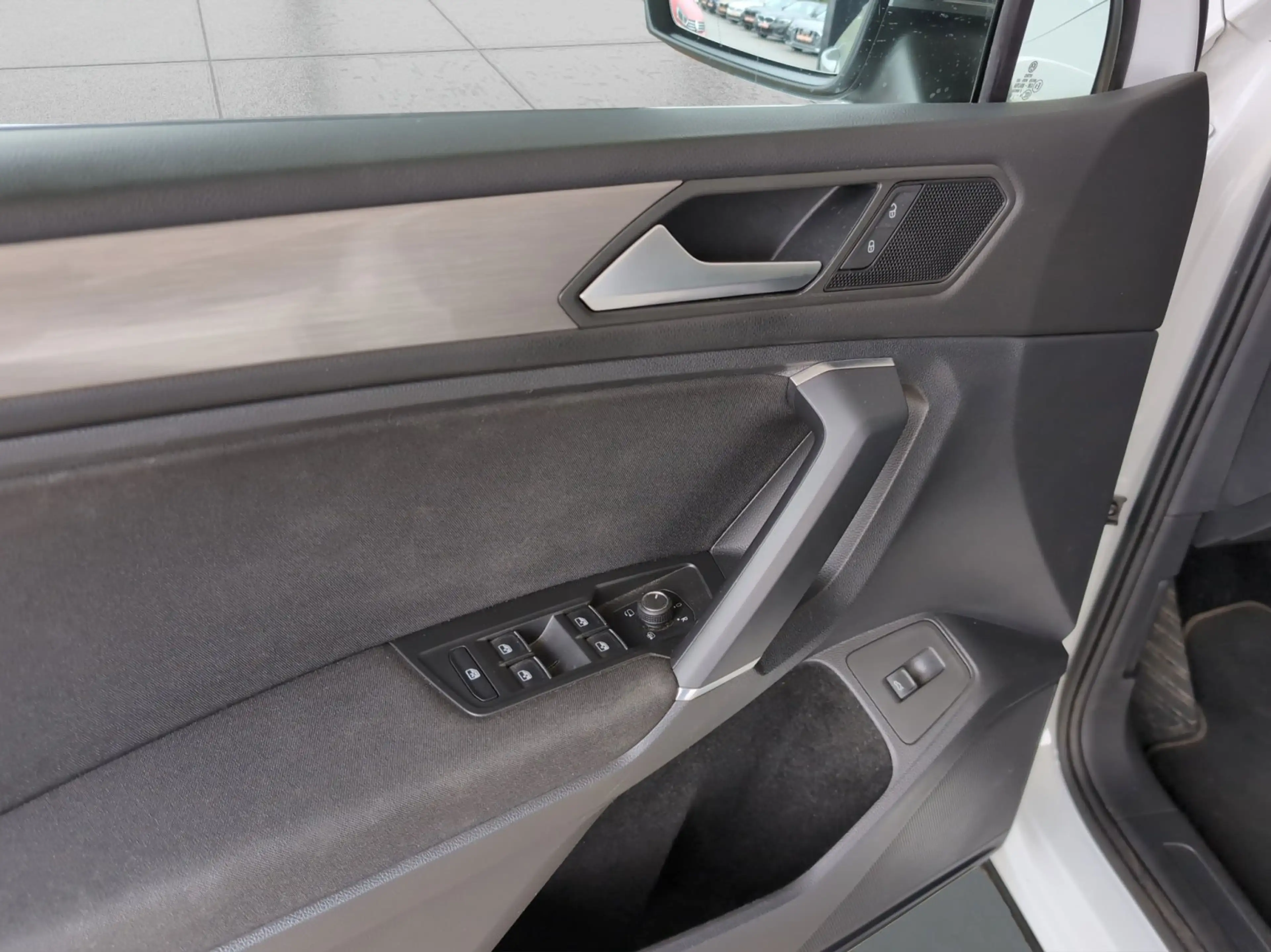 Volkswagen Tiguan Allspace 2.0 TDI 4M /Pano/ACC/HUD/360°/AHK — photo 5